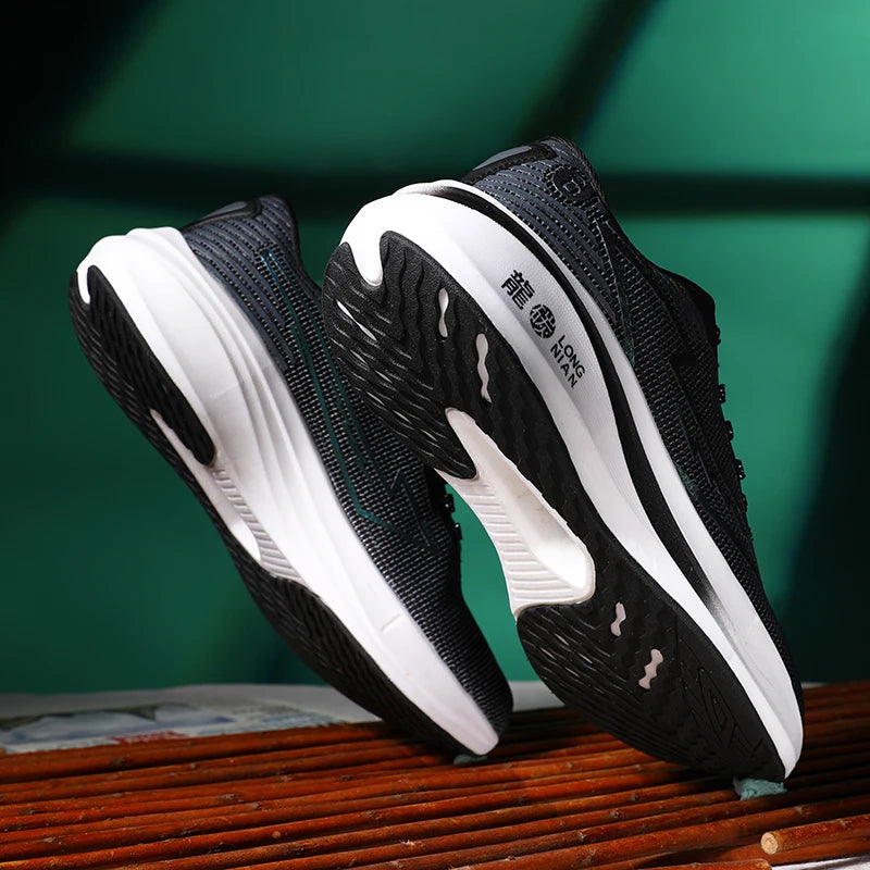 Wholesale New Lightweight Sport Mesh Comfortable High Quality Luxury Fashion Sneakers City Walk Casual  Men Running Sports Shoes