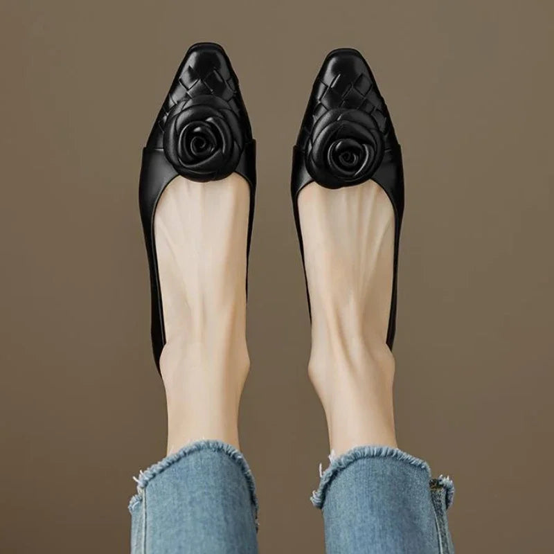 2025 Autumn Camellia Flower Shoes Women Ladies Slip on Flat Casual Office Dress Shoes Women Wedding Loafer Zapatillas Mujer