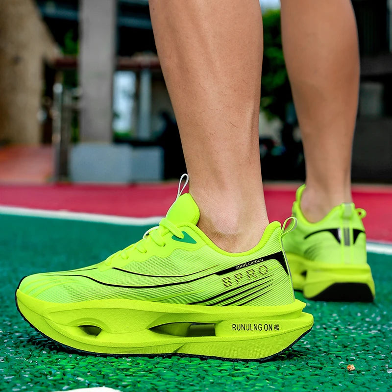 Men's Casual, Comfortable and Fashionable Road Running Shoes, Stable Inversion, Sports and Outdoor, Lace-Up Design, Low-Top Style, Fabric Upper and Comfortable Insoles, Non-Slip Wear-Resistant Soles, Geometric Patterns, Suita