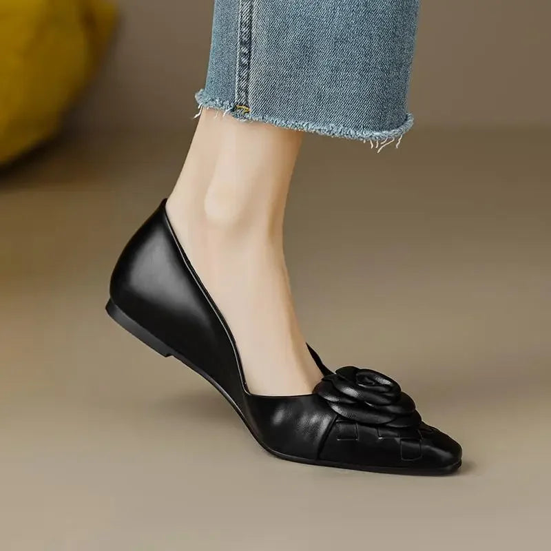 2025 Autumn Camellia Flower Shoes Women Ladies Slip on Flat Casual Office Dress Shoes Women Wedding Loafer Zapatillas Mujer