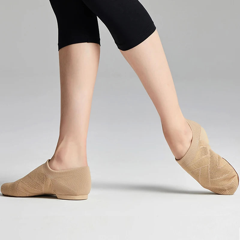 Women's Knitted Dance Shoes Soft Sole Low Heel Latin Ballet Jazz Ballroom Training Sneakers Girls Teacher Footwear